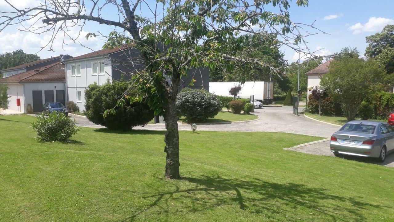 Hotel - Restaurant Du Lac - Agen Boé Exterior foto